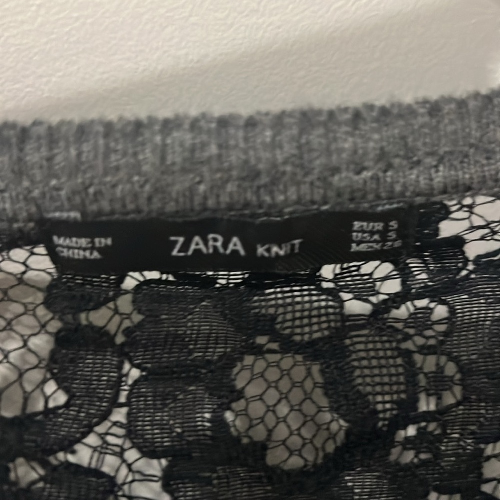 Sweater - Picture 4 of 7